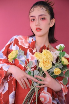 全职法师里的光之巨人